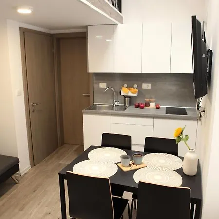 Deep Blue Casa 1 Апартаменты